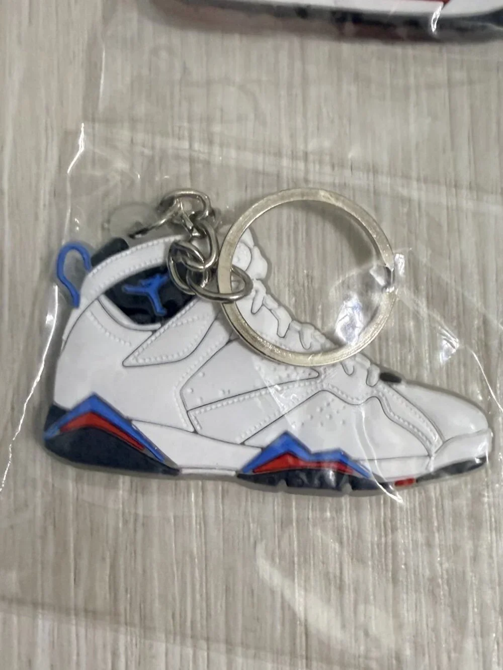 Mini Sneaker Keychain Lot of 5 Retro Basketball Shoe Key Rings Hypebeast Pack